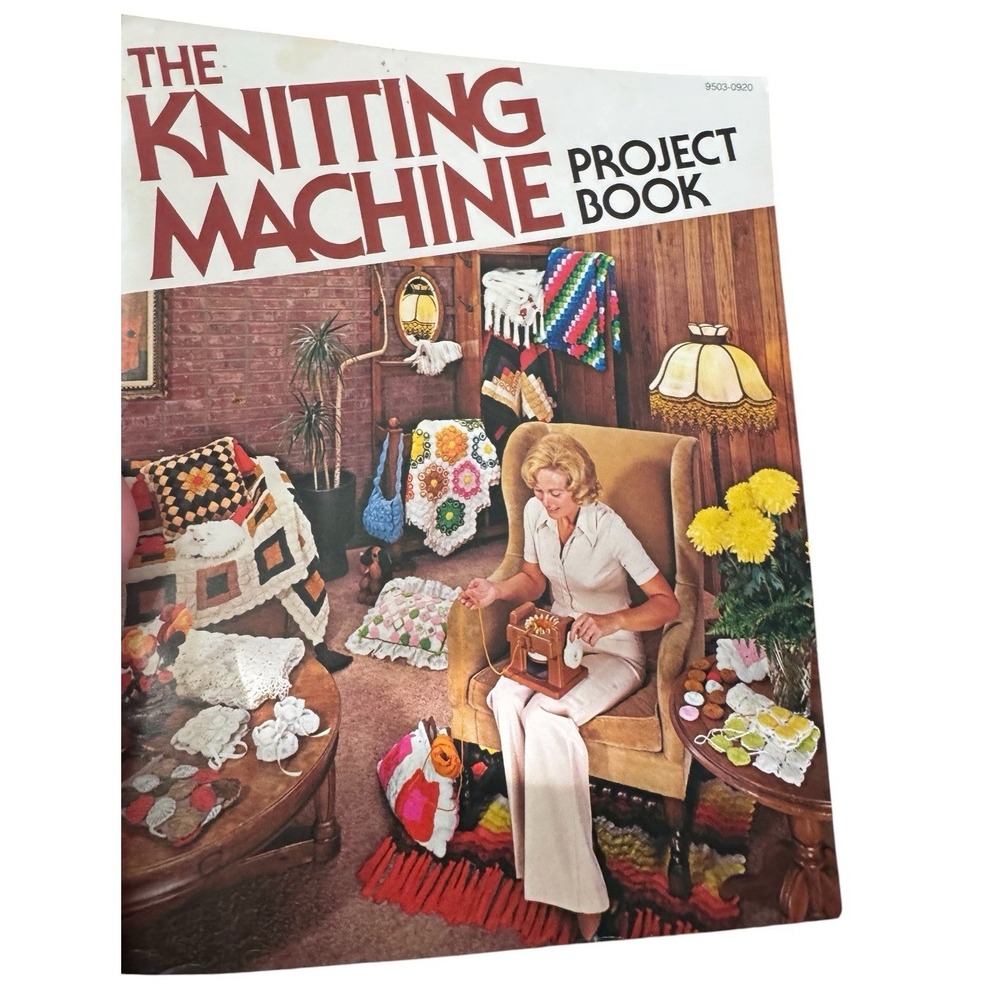 1975 Mattel The Knitting Machine Project Book Vintage Patterns 27 Projects